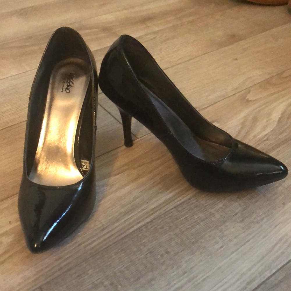 Black heels